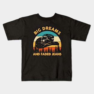 Big Dreams and Faded Jeans Dolly Parton Vintage Kids T-Shirt